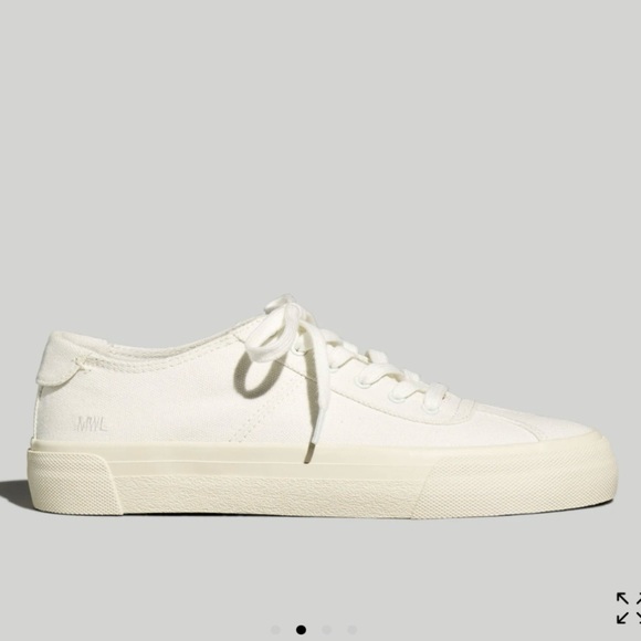 Sidewalk Low-Top Sneakers in Canvas - Picture 9 of 13